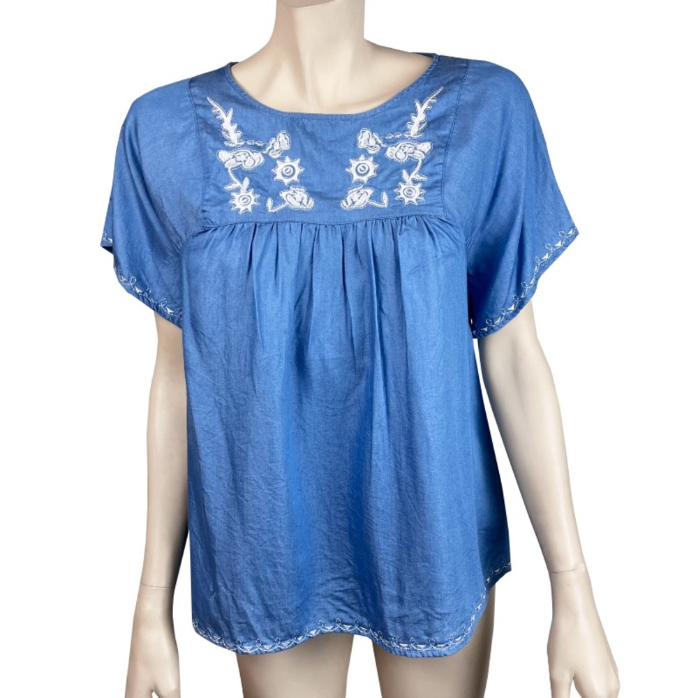 Hailey & Co. Chambray Feel Embroidered Short Sleeved Blouse